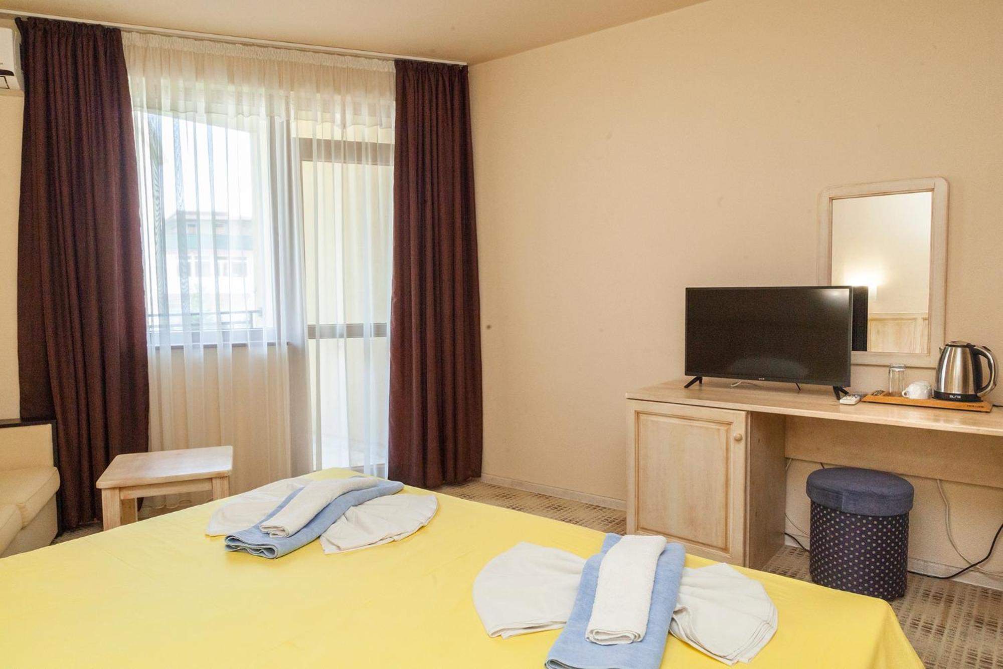 Ravda Bay Guest House Esterno foto