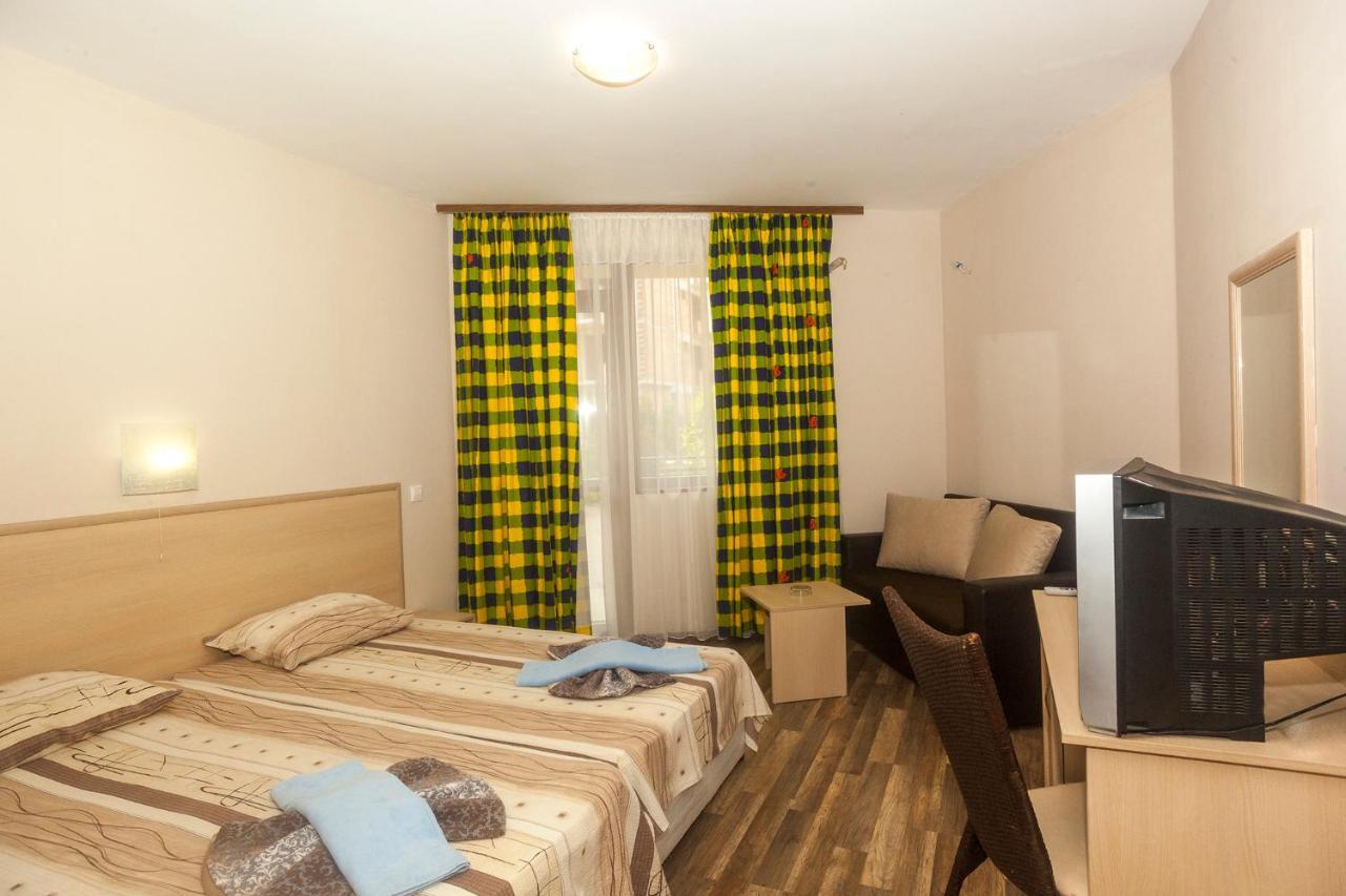 Ravda Bay Guest House Esterno foto
